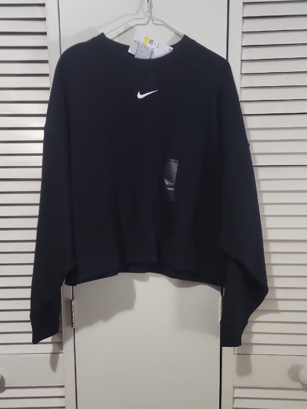 NWT Nike Crew Neck